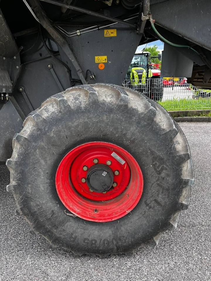 Claas Lexion 750 - Combine harvester: picture 5 Claas Lexion 750 - Combine harvester: picture 5
