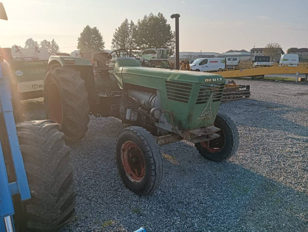 Deutz 8006 - Farm tractor: picture 1 Deutz 8006 - Farm tractor: picture 1