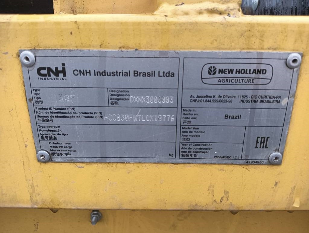 New Holland SOIA A TAPPETI FLEX 9 MT - Harvester attachment: picture 2 New Holland SOIA A TAPPETI FLEX 9 MT - Harvester attachment: picture 2