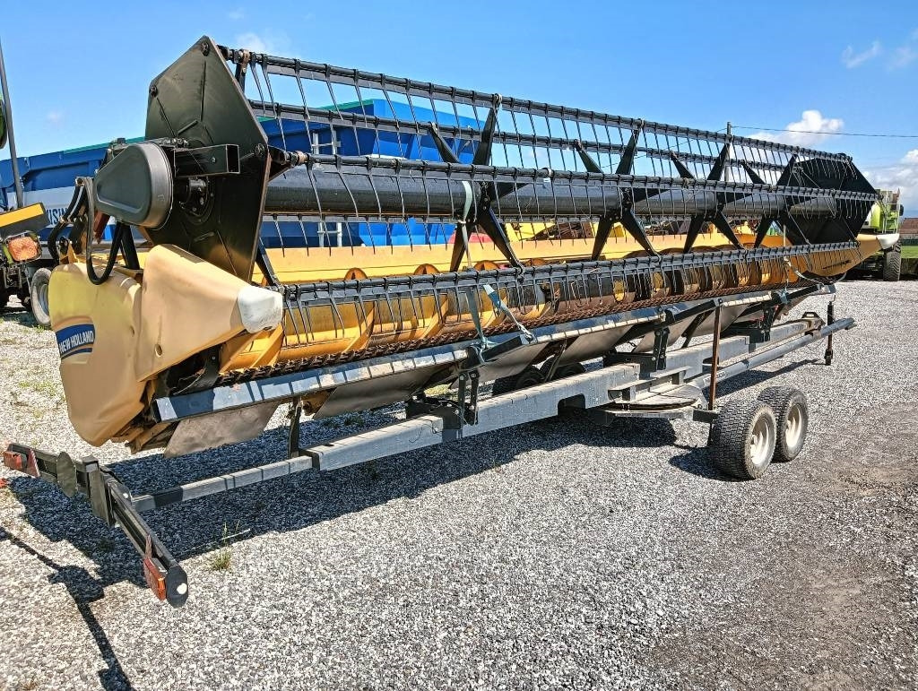 New Holland SOIA FLEX 7 MT - Harvester attachment: picture 5 New Holland SOIA FLEX 7 MT - Harvester attachment: picture 5