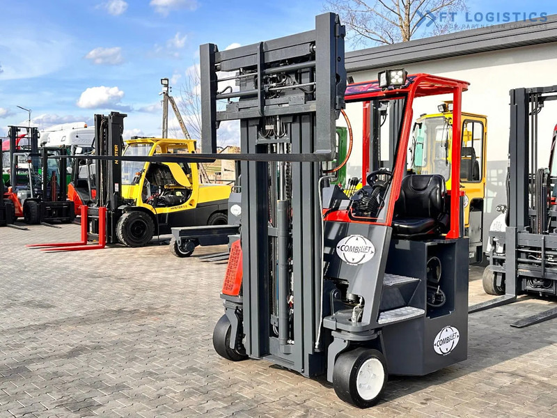 4-way reach truck Combilift C3000CB / LPG / TRIPLEX / 5500MM / FREE LIFT / FORK SHIFT / POSITIONER C3000CB / LPG / TRIPLEX / 5500MM / FREE LIFT / FORK SHIFT: picture 1