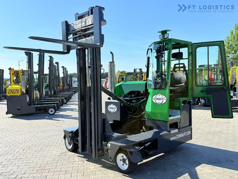 Combilift COMBILIFT C3000 – DUPLEX 4100mm – Year 2013 – 4041 hours – DIESEL – FREE LIFT – FORK POSITIONER – SIDE SHIFT – 1150mm FORKS – CO - 4-way reach truck: picture 1 Combilift COMBILIFT C3000 – DUPLEX 4100mm – Year 2013 – 4041 hours – DIESEL – FREE LIFT – FORK POSITIONER – SIDE SHIFT – 1150mm FORKS – CO - 4-way reach truck: picture 1