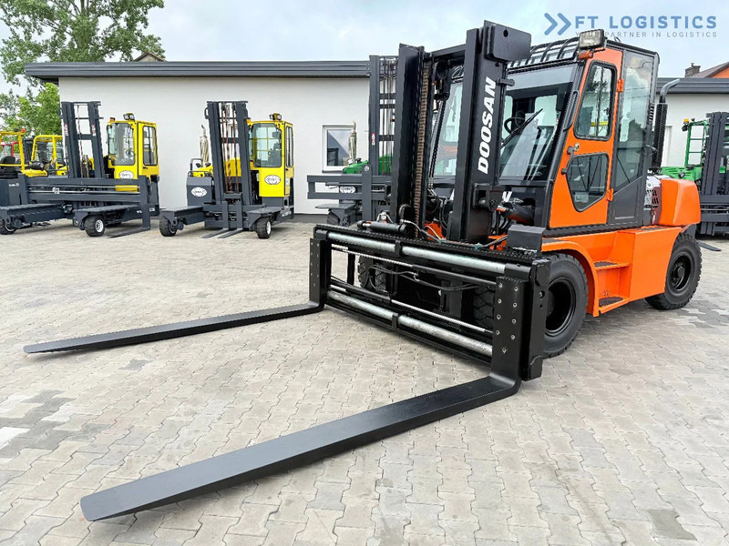 Doosan DOOSAN / DUPLEX 3000MM / SIDE SHIFT / FORK POSITIONER / 2500MM FORKS / 7000KG / CABIN / LIKE NEW DOOSAN / DUPLEX 3000MM / SIDE S - Diesel forklift: picture 1 Doosan DOOSAN / DUPLEX 3000MM / SIDE SHIFT / FORK POSITIONER / 2500MM FORKS / 7000KG / CABIN / LIKE NEW DOOSAN / DUPLEX 3000MM / SIDE S - Diesel forklift: picture 1