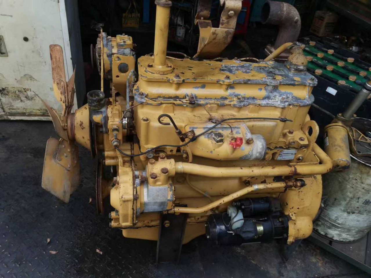 CATERPILLAR 3024C - Engine for Bulldozer: picture 3 CATERPILLAR 3024C - Engine for Bulldozer: picture 3
