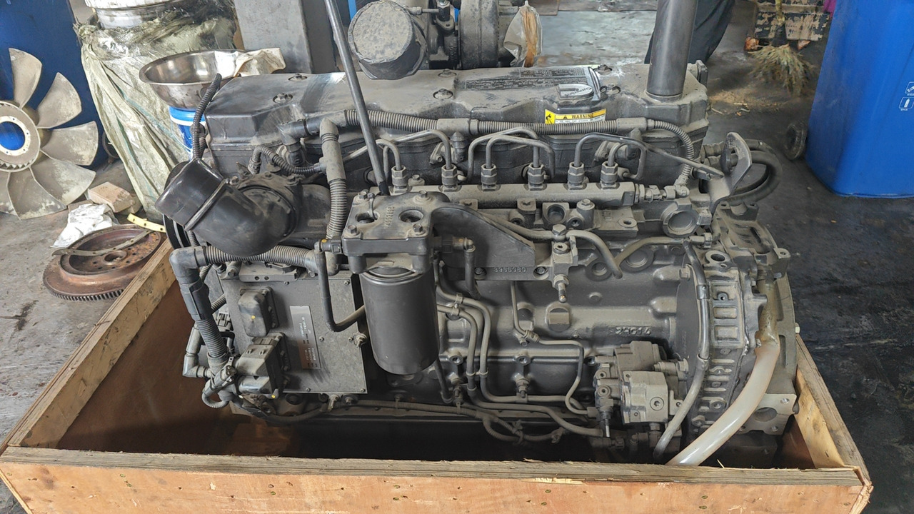 CATERPILLAR QSB6.7 - Engine for Excavator: picture 2 CATERPILLAR QSB6.7 - Engine for Excavator: picture 2