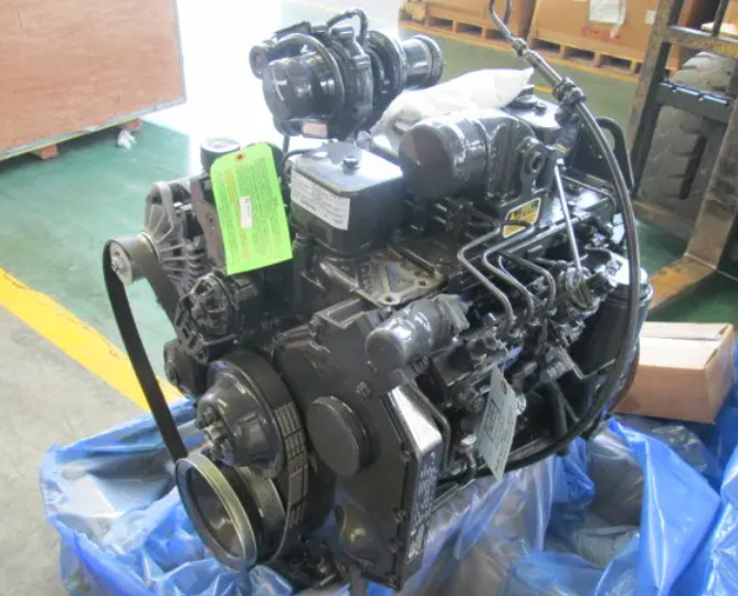 CUMMINS 4BT3.9 - Engine for Excavator: picture 4 CUMMINS 4BT3.9 - Engine for Excavator: picture 4