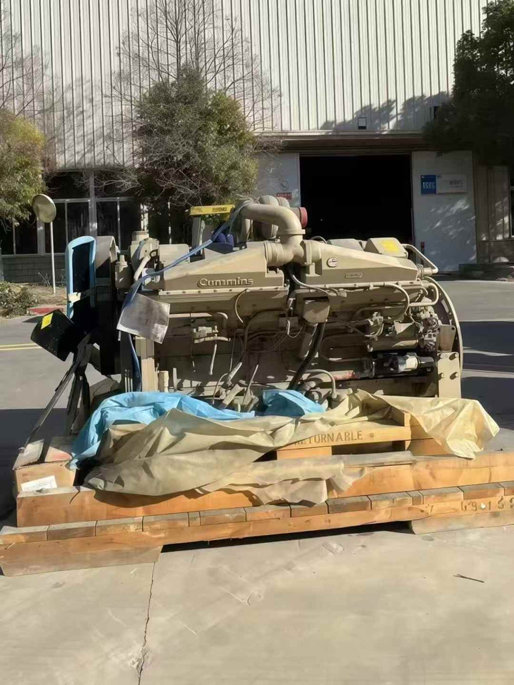 CUMMINS KTA38 - Engine for Excavator: picture 2 CUMMINS KTA38 - Engine for Excavator: picture 2