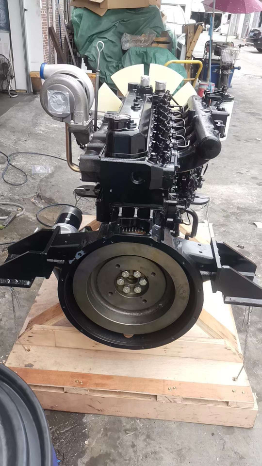 DOOSAN DB58TIS - Engine for Excavator: picture 2 DOOSAN DB58TIS - Engine for Excavator: picture 2