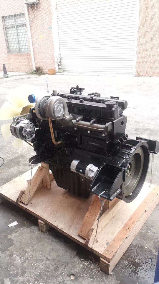 DOOSAN DB58TIS - Engine for Excavator: picture 1 DOOSAN DB58TIS - Engine for Excavator: picture 1
