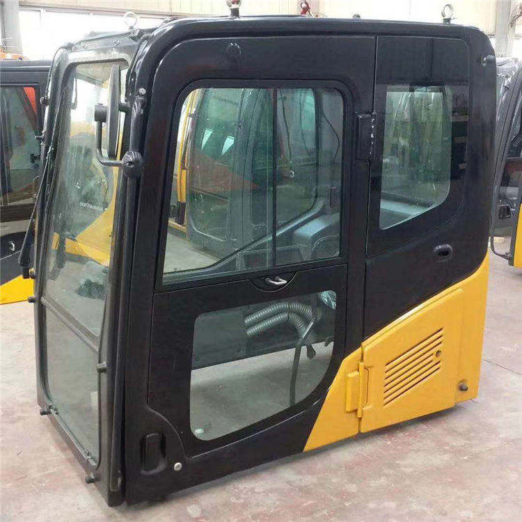 HITACHI ZX200-3 - Cab for Excavator: picture 3 HITACHI ZX200-3 - Cab for Excavator: picture 3