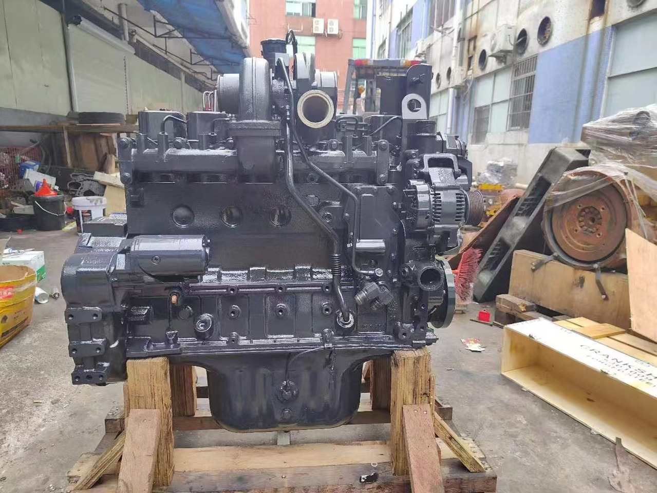 KOMATSU 6D102 - Engine: picture 1 KOMATSU 6D102 - Engine: picture 1