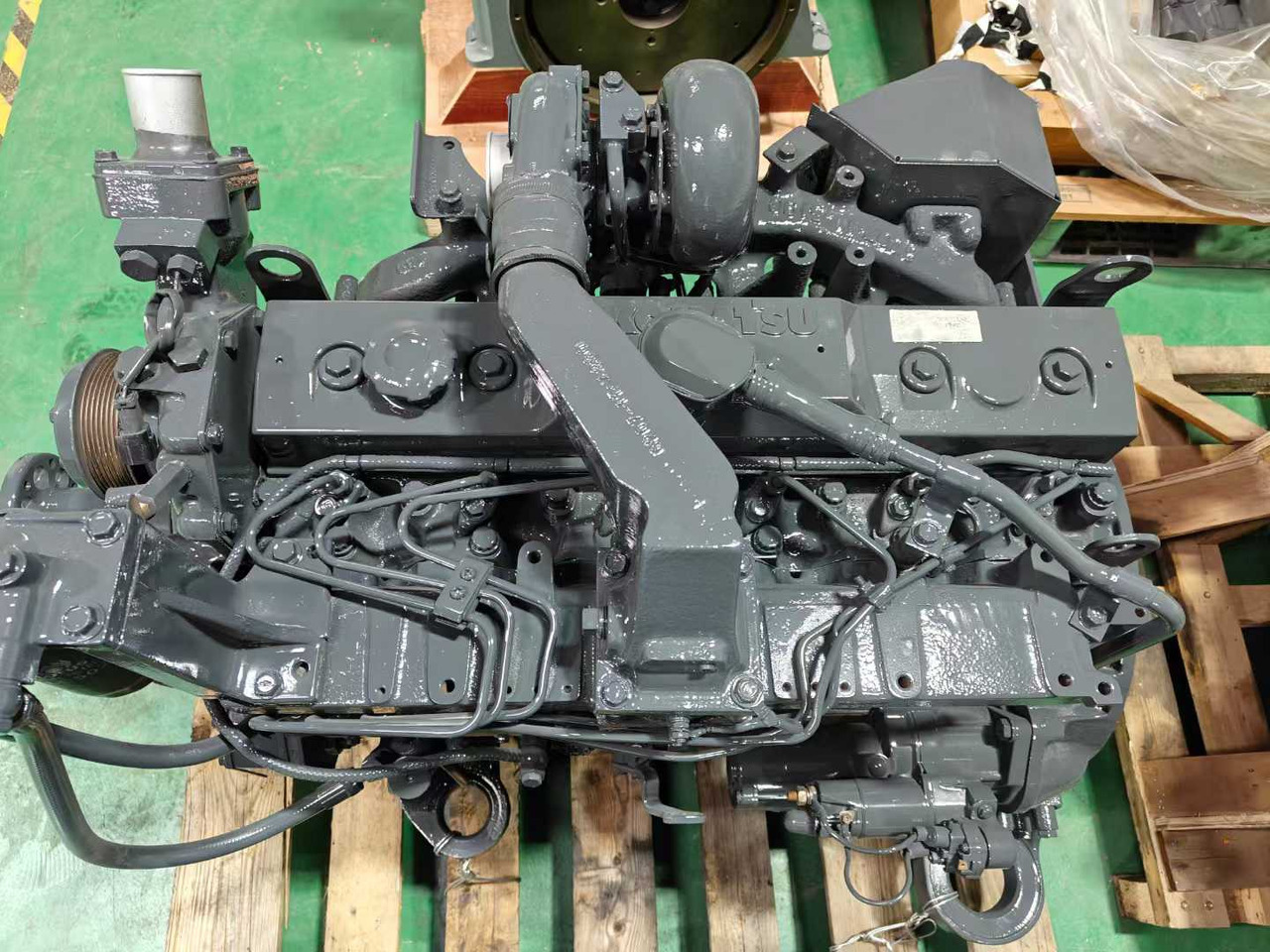 KOMATSU 6D95 - Engine for Excavator: picture 2 KOMATSU 6D95 - Engine for Excavator: picture 2