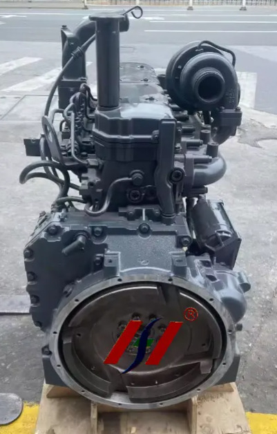 Komatsu SAA6D107E-1 - Engine for Excavator: picture 3 Komatsu SAA6D107E-1 - Engine for Excavator: picture 3