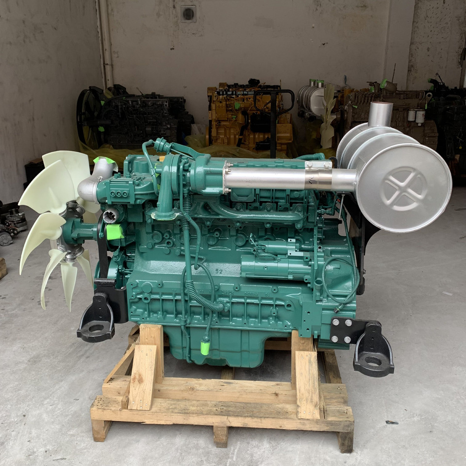 VOLVO D6E - Engine for Excavator: picture 1 VOLVO D6E - Engine for Excavator: picture 1