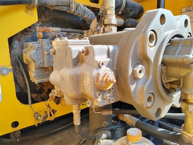 VOLVO EC240 - Hydraulic pump for Excavator: picture 1 VOLVO EC240 - Hydraulic pump for Excavator: picture 1