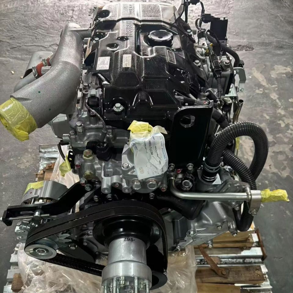 YANMAR 4M50 - Engine for Excavator: picture 5 YANMAR 4M50 - Engine for Excavator: picture 5