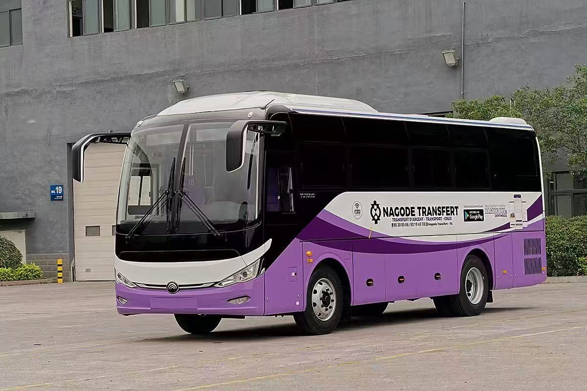 YUTONG 49+1+1 - City bus: picture 1 YUTONG 49+1+1 - City bus: picture 1