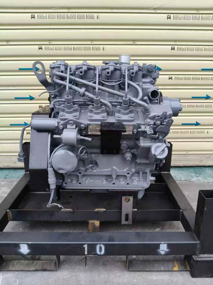 Isuzu 3LB1 - Engine for Excavator: picture 2 Isuzu 3LB1 - Engine for Excavator: picture 2