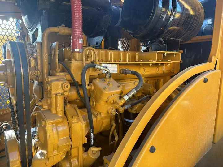 CAT brand 950h wheel loader on sale used cat 950 966 loader 18tons front wheel loader in stock - Bulldozer: picture 5 CAT brand 950h wheel loader on sale used cat 950 966 loader 18tons front wheel loader in stock - Bulldozer: picture 5