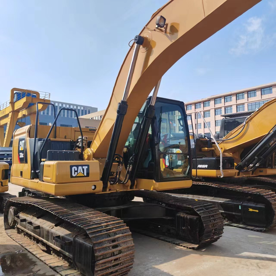 CATERPILLAR Used CAT 320GC Excavator for Sale Good Condition - Crawler excavator: picture 3 CATERPILLAR Used CAT 320GC Excavator for Sale Good Condition - Crawler excavator: picture 3