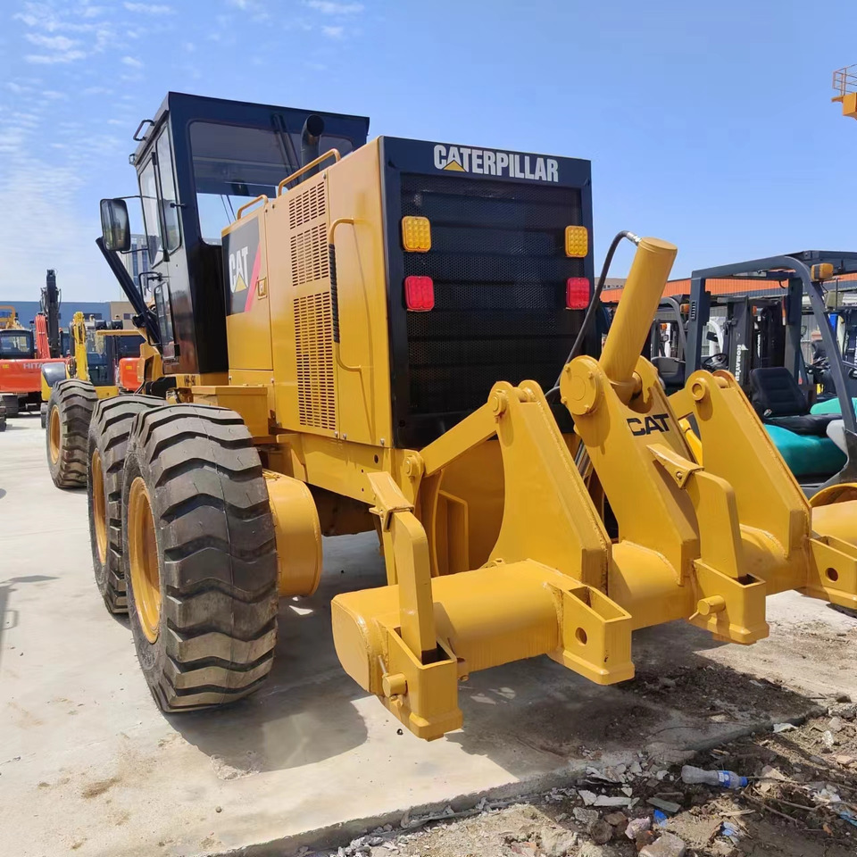 CATERPILLAR Used Grader Hotsale CAT140G original - Grader: picture 2 CATERPILLAR Used Grader Hotsale CAT140G original - Grader: picture 2