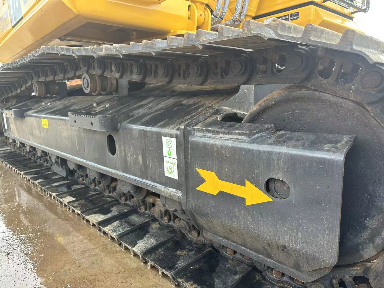 CRAWLER EXCAVATOR Used Good Quality Japan Original PC210-8 in Good Condition PC210-8 Komatsu - Crawler excavator: picture 5 CRAWLER EXCAVATOR Used Good Quality Japan Original PC210-8 in Good Condition PC210-8 Komatsu - Crawler excavator: picture 5
