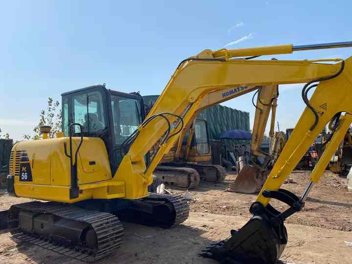 Cheap Used Komatsu PC56 Crawler Excavator with High Efficiency Used Heavy Machinery Komatsu P56 Digger Cheap for Sale - Crawler excavator: picture 3 Cheap Used Komatsu PC56 Crawler Excavator with High Efficiency Used Heavy Machinery Komatsu P56 Digger Cheap for Sale - Crawler excavator: picture 3