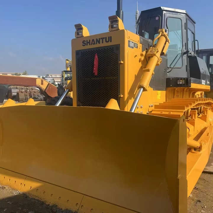 China Famous Brand Used Shantui SD22 Crawler Bulldozer Low Price Running Working Condition for Sale SD16/SD22/SD32 in Stock - Bulldozer: picture 1 China Famous Brand Used Shantui SD22 Crawler Bulldozer Low Price Running Working Condition for Sale SD16/SD22/SD32 in Stock - Bulldozer: picture 1