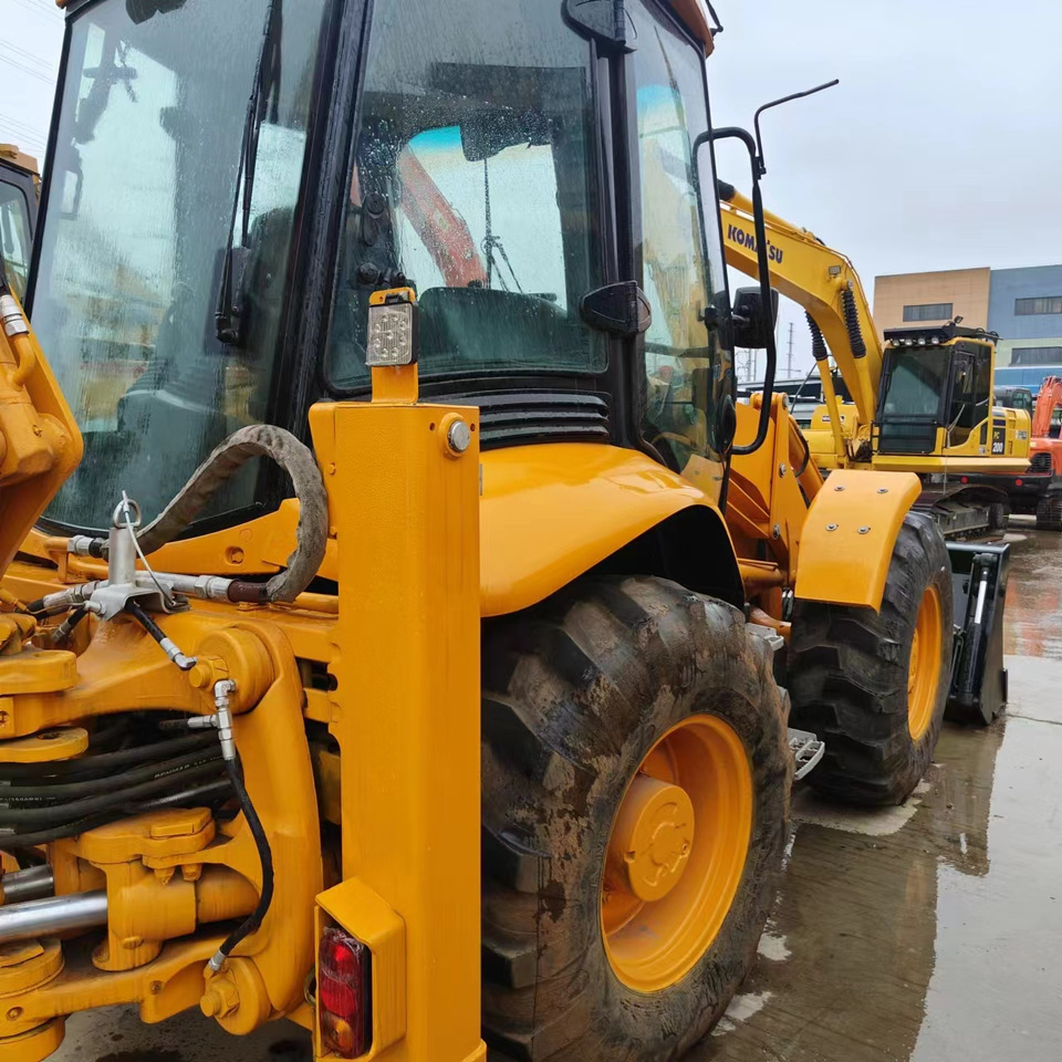 JCB used backhoe JCB4CX - Construction machinery: picture 3 JCB used backhoe JCB4CX - Construction machinery: picture 3