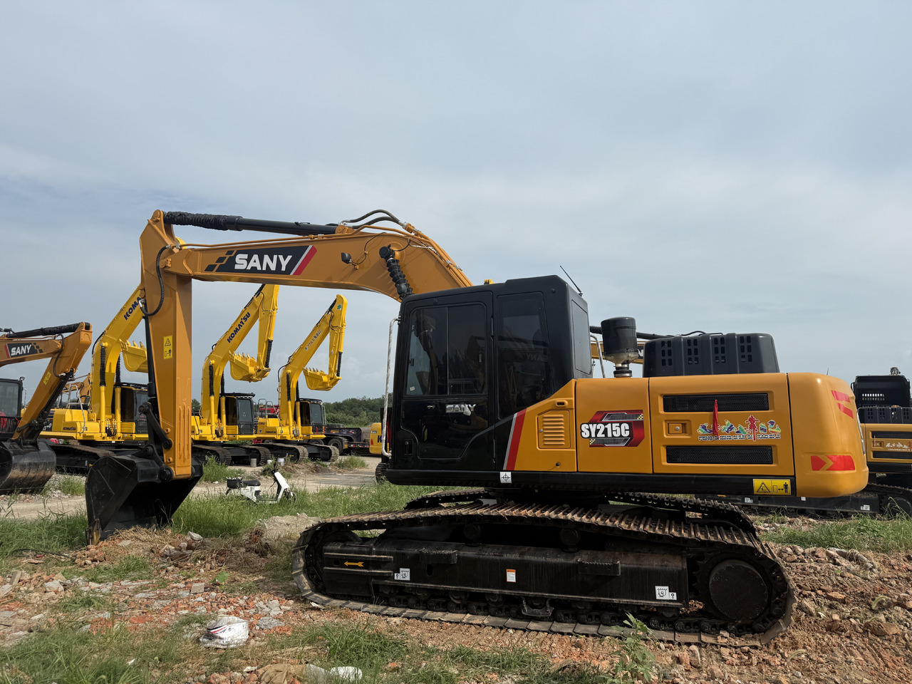 SANY Used excavator High Quality hotsale SANY SY215C - Construction machinery: picture 2 SANY Used excavator High Quality hotsale SANY SY215C - Construction machinery: picture 2