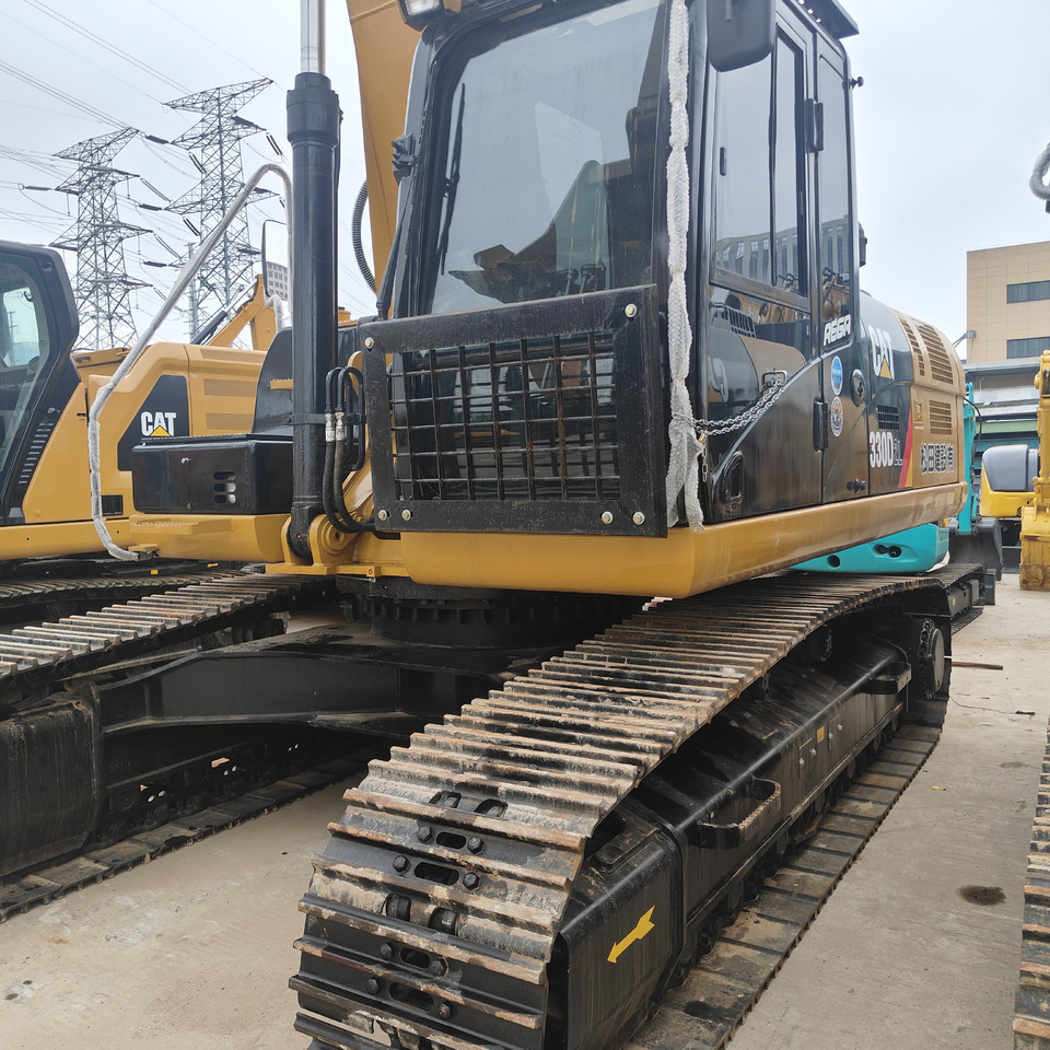 EXCAVATOR Used 30tons Large Caterpillar Excavator 330D2L for Sale Used Excavator in Fine Condition and Low Price Hot Sale - Crawler excavator: picture 2 EXCAVATOR Used 30tons Large Caterpillar Excavator 330D2L for Sale Used Excavator in Fine Condition and Low Price Hot Sale - Crawler excavator: picture 2