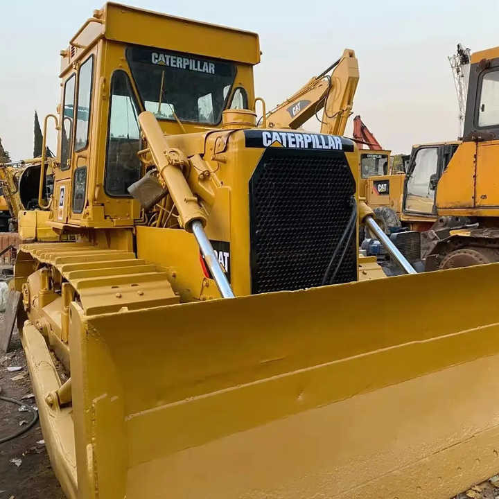 Good Condition D6D Mini Bulldozer New Crawler Bulldozer with Parts Price Bulldozers - Bulldozer: picture 2 Good Condition D6D Mini Bulldozer New Crawler Bulldozer with Parts Price Bulldozers - Bulldozer: picture 2
