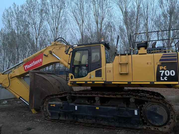 Good Condition Used Komatsu700 Komastu Pc700 Excavator Machine for Cheap Price Hot Sale in China - Crawler excavator: picture 4 Good Condition Used Komatsu700 Komastu Pc700 Excavator Machine for Cheap Price Hot Sale in China - Crawler excavator: picture 4