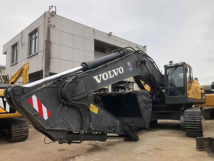 Good Condition VOLVO EC480DL Excavator Low Price Large Hydraulic Crawler Excavator volvo 480dl for Sale - Excavator: picture 3 Good Condition VOLVO EC480DL Excavator Low Price Large Hydraulic Crawler Excavator volvo 480dl for Sale - Excavator: picture 3