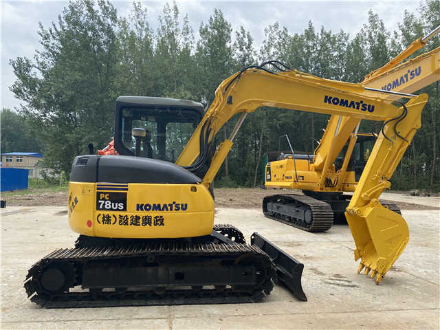 High Quality Used Crawler Excavator komatsu Pc78 Pc128 Pc138 Pc200-8 Pc220-8 Pc240-8 Excavator - Excavator: picture 3 High Quality Used Crawler Excavator komatsu Pc78 Pc128 Pc138 Pc200-8 Pc220-8 Pc240-8 Excavator - Excavator: picture 3