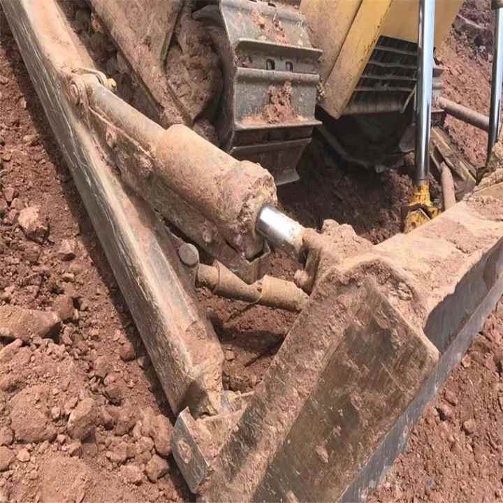 High Quality komatsu D65p D65px D50p D40p Original Japan Used Crawler Bulldozer with Ripper - Bulldozer: picture 3 High Quality komatsu D65p D65px D50p D40p Original Japan Used Crawler Bulldozer with Ripper - Bulldozer: picture 3