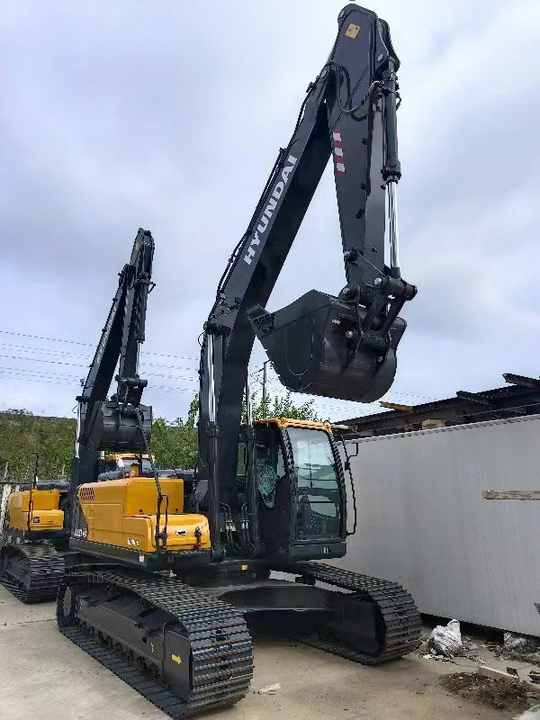 Hyundai Digger 225lvs Second Hand Korea Made High Performance Machine Hyundai Excavator for Sale - Crawler excavator: picture 2 Hyundai Digger 225lvs Second Hand Korea Made High Performance Machine Hyundai Excavator for Sale - Crawler excavator: picture 2