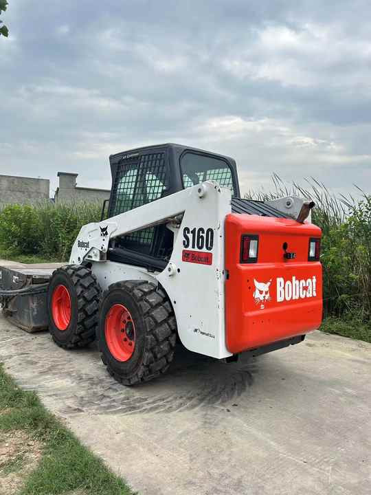 New Arrival Bobcat S160 Skid Steer Loader Available on Sale Hydraulic Type Manufacturer Anhui ZhaoMi - Wheel loader: picture 4 New Arrival Bobcat S160 Skid Steer Loader Available on Sale Hydraulic Type Manufacturer Anhui ZhaoMi - Wheel loader: picture 4