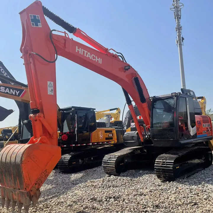 Original Japan Hitachi ZX200-3 Excavator Hitachi Excavator in Low Price for Hot Sale - Crawler excavator: picture 5 Original Japan Hitachi ZX200-3 Excavator Hitachi Excavator in Low Price for Hot Sale - Crawler excavator: picture 5