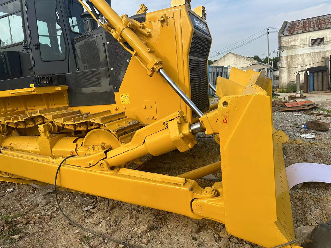SHANTUI USED SHANTUI SD32 Hotsale Bulldozer - Bulldozer: picture 3 SHANTUI USED SHANTUI SD32 Hotsale Bulldozer - Bulldozer: picture 3