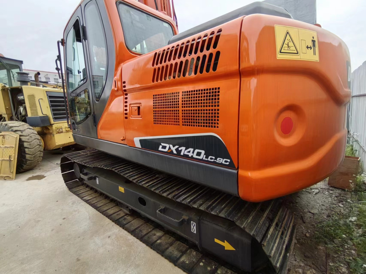 Second hand used hotsale DOOSAN DX140LC-9C - Crawler excavator: picture 4 Second hand used hotsale DOOSAN DX140LC-9C - Crawler excavator: picture 4