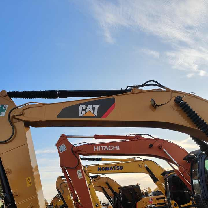 USED Construction Caterpillar Cat 330D Excavator Earthmoving Machinery Used CAT 320D 325D 330D Used Excavators - Crawler excavator: picture 5 USED Construction Caterpillar Cat 330D Excavator Earthmoving Machinery Used CAT 320D 325D 330D Used Excavators - Crawler excavator: picture 5