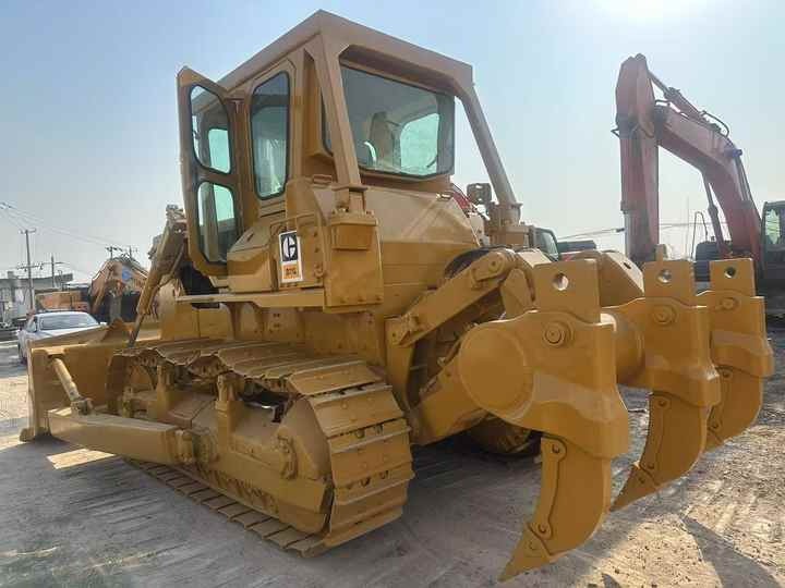 Used Cat D7G New Model Bulldozer Second Hand Machine Popular Brand Caterpillar Crawler Bulldozer Hydraulic Machinery - Bulldozer: picture 5 Used Cat D7G New Model Bulldozer Second Hand Machine Popular Brand Caterpillar Crawler Bulldozer Hydraulic Machinery - Bulldozer: picture 5