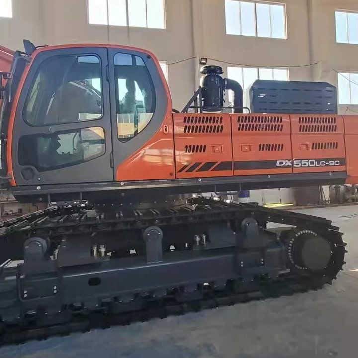 Used Excavator Doosan DX550 Excavators Mini Equipment Earth Moving Machinery Doosan Digger Excavator for Sale - Crawler excavator: picture 3 Used Excavator Doosan DX550 Excavators Mini Equipment Earth Moving Machinery Doosan Digger Excavator for Sale - Crawler excavator: picture 3