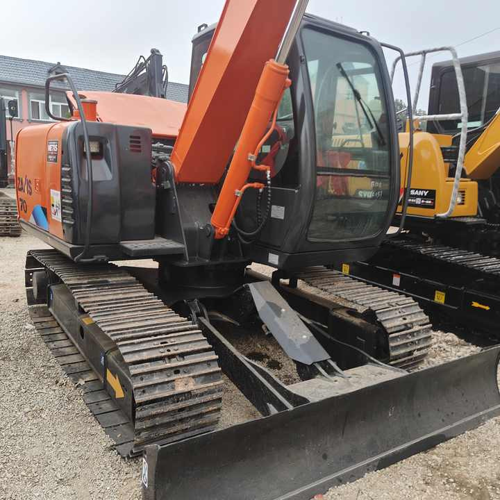 Used HITACHI ZX-70 - Excavator: picture 1 Used HITACHI ZX-70 - Excavator: picture 1