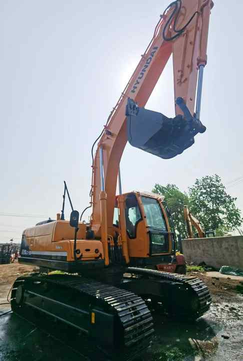 Crawler excavator Used HYUNDAI R220-9S New Model Excavator Second Hand Machine Popular Brand Korean hyundai Hydraulic Machinery: picture 6