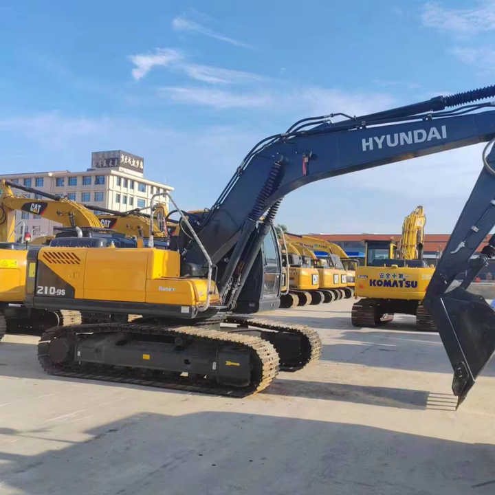 Used Hyundai210-9 21T Second Hand Korea Original Large Excavator Mining Construction Excavators Hot Sale 210-9 220-9 305-9 - Excavator: picture 1 Used Hyundai210-9 21T Second Hand Korea Original Large Excavator Mining Construction Excavators Hot Sale 210-9 220-9 305-9 - Excavator: picture 1