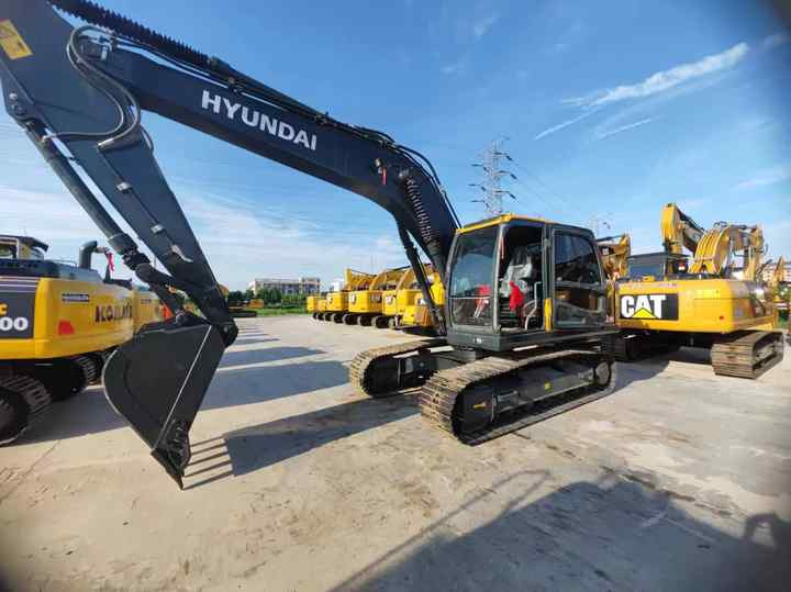 Used Hyundai210-9 21T Second Hand Korea Original Large Excavator Mining Construction Excavators Hot Sale 210-9 220-9 305-9 - Excavator: picture 2 Used Hyundai210-9 21T Second Hand Korea Original Large Excavator Mining Construction Excavators Hot Sale 210-9 220-9 305-9 - Excavator: picture 2