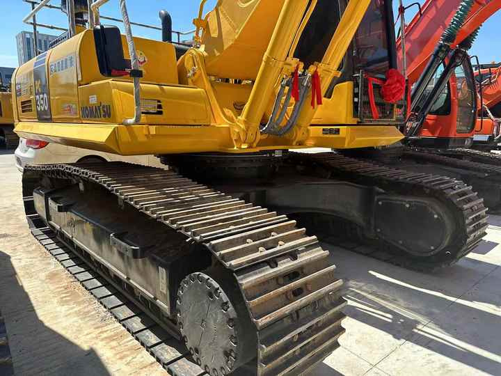 Used Japan Brand komatsu Pc350-7 with High Quality Used Engineering & Construction Machinery - Excavator: picture 3 Used Japan Brand komatsu Pc350-7 with High Quality Used Engineering & Construction Machinery - Excavator: picture 3