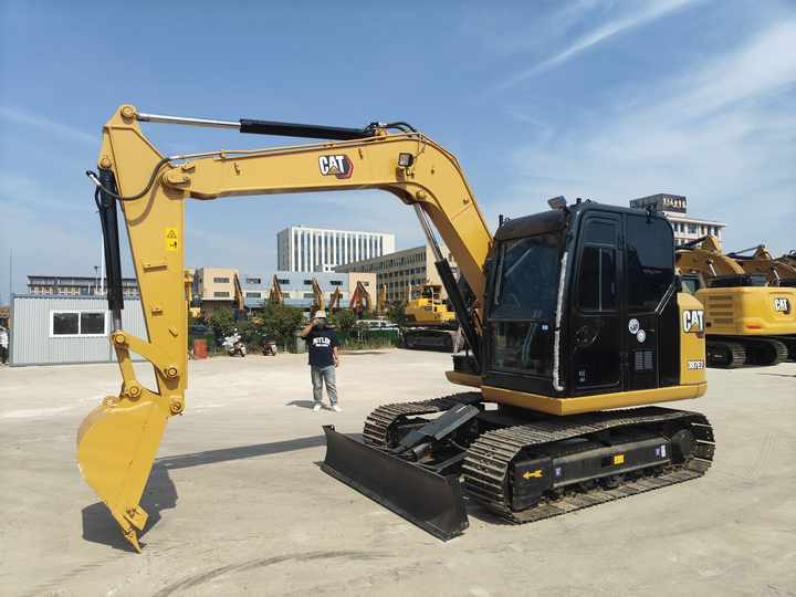 Used Mini Cat 307E2 Excavator with Good Condition for Sale - Excavator: picture 4 Used Mini Cat 307E2 Excavator with Good Condition for Sale - Excavator: picture 4